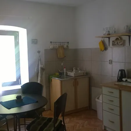 Mala Kuca/little House *