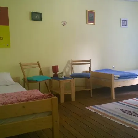 Mala Kuca/little House אורחן *